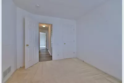 1202 Delta Drive, Elgin, IL 60123 - Photo 19