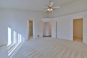 1202 Delta Dr, Elgin, IL 60123 - Photo 13