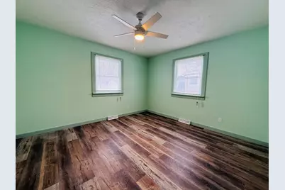 121 N West Street, Gibson City, IL 60936 - Photo 11