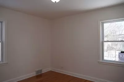 18513 Martin Avenue, Homewood, IL 60430 - Photo 9