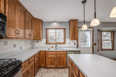 1447 Baldwin Court, Naperville, IL 60565 - Photo 3