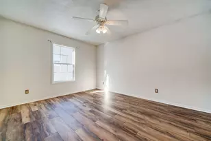 119 Liverpool Dr SE, Poplar Grove, IL 61065 - Photo 19