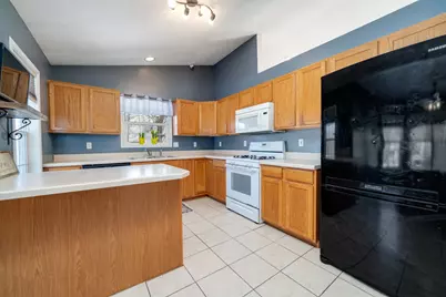 119 Liverpool Drive SE, Poplar Grove, IL 61065 - Photo 11