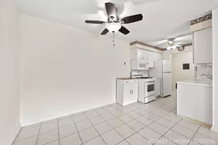 1198 Royal Glen Dr, Glen Ellyn, IL 60137 - Photo 5