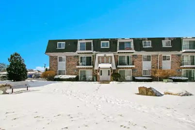 10310 Ridgeland Avenue #208, Chicago Ridge, IL 60415 - Photo 3