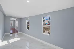 128 S Channel Dr, Round Lake Beach, IL 60073 - Photo 3