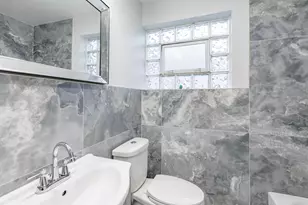 7028 S Honore St, Chicago, IL 60636 - Photo 11