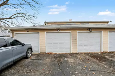 8 Wildwood Lane #G, Bolingbrook, IL 60440 - Photo 15