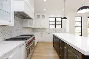 440 Briarhill Rd, Glenview, IL 60025 - Photo 11