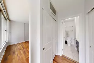 3200 N Lake Shore Dr, Chicago, IL 60657 - Photo 15