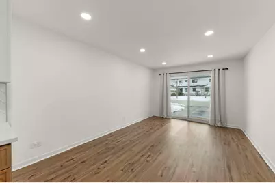 988 Chelsea Lane, Schaumburg, IL 60193 - Photo 13