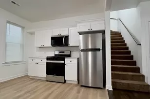 4537 S Hermitage Ave, Chicago, IL 60609 - Photo 3