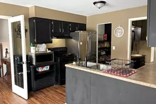 404 Michael St, Streator, IL 61364 - Photo 5