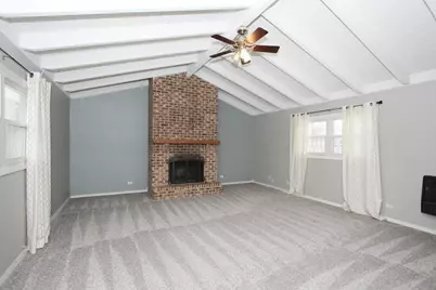 1665 Chippendale Road, Hoffman Estates, IL 60169 - Photo 13