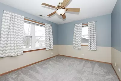 1665 Chippendale Road, Hoffman Estates, IL 60169 - Photo 25