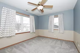 1665 Chippendale Rd, Hoffman Estates, IL 60169 - Photo 25