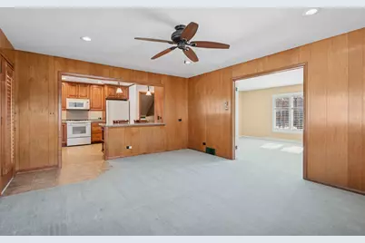 1210 Wing Avenue, Saint Charles, IL 60174 - Photo 7