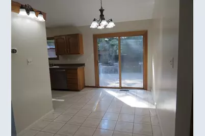 274 E 34th Street, Steger, IL 60475 - Photo 7