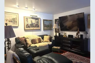 9529 Bronx Avenue #401, Skokie, IL 60077 - Photo 5