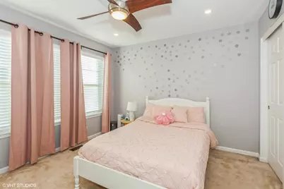 375 N Commerce Street, Aurora, IL 60504 - Photo 11