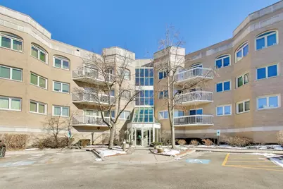 170 Manchester Drive #306, Buffalo Grove, IL 60089 - Photo 1
