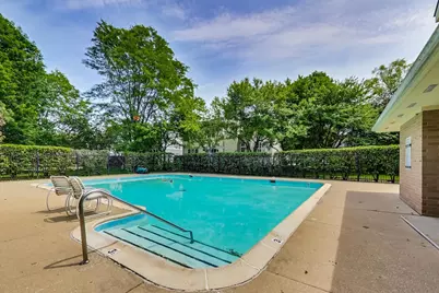 170 Manchester Drive #306, Buffalo Grove, IL 60089 - Photo 17