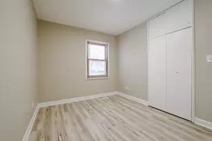 311 W Kennedy Dr, Streamwood, IL 60107 - Photo 17