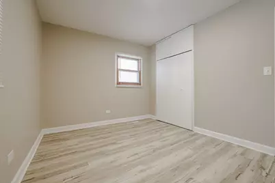 311 W Kennedy Drive, Streamwood, IL 60107 - Photo 15