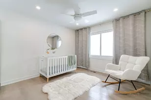 4990 Rochester Dr, Hoffman Estates, IL 60010 - Photo 17