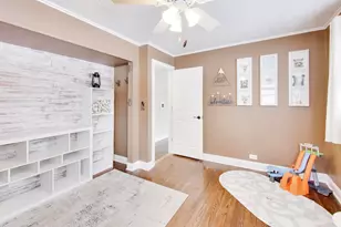 18219 W Big Oaks Rd, Grayslake, IL 60030 - Photo 15