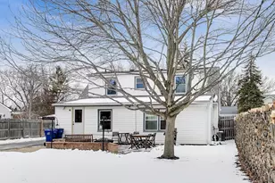 18219 W Big Oaks Rd, Grayslake, IL 60030 - Photo 29