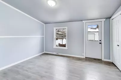 18219 W Big Oaks Road, Grayslake, IL 60030 - Photo 9