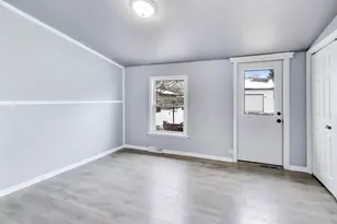 18219 W Big Oaks Rd, Grayslake, IL 60030 - Photo 9