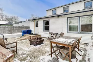 18219 W Big Oaks Rd, Grayslake, IL 60030 - Photo 31