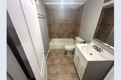 656 E 159th Place, South Holland, IL 60473 - Photo 17