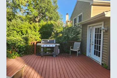 700 N Lakeside Drive, Vernon Hills, IL 60061 - Photo 15