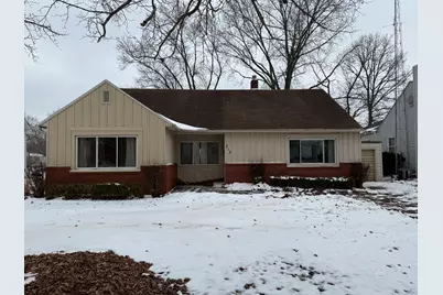 212 W McKinley Street, Milford, IL 60953 - Photo 1