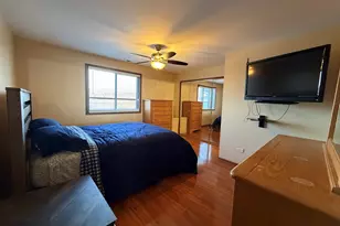 15723 Peggy Ln, Oak Forest, IL 60452 - Photo 11