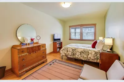 3502 N Oakley Avenue, Chicago, IL 60618 - Photo 9