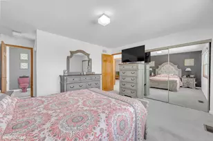 314 Maple Ln, Round Lake, IL 60073 - Photo 25