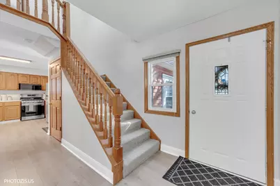 314 Maple Lane, Round Lake, IL 60073 - Photo 7