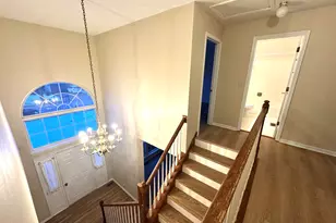 1008 Victoria Dr, Fox River Grove, IL 60021 - Photo 5