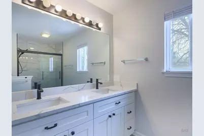 1008 Victoria Drive, Fox River Grove, IL 60021 - Photo 19