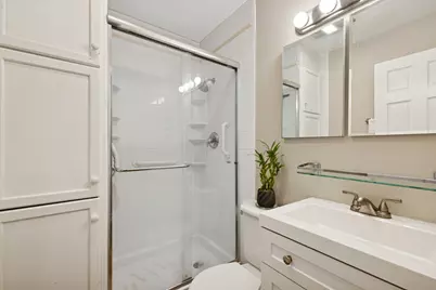 18508 W Woodland Terrace, Gurnee, IL 60031 - Photo 9