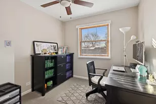 18508 W Woodland Terrace, Gurnee, IL 60031 - Photo 5