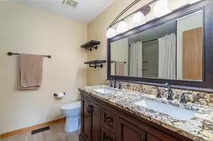 15534 Whitehall Ln, Orland Park, IL 60462 - Photo 15