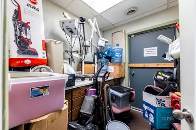 2832 N Milwaukee Avenue, Chicago, IL 60618 - Photo 17