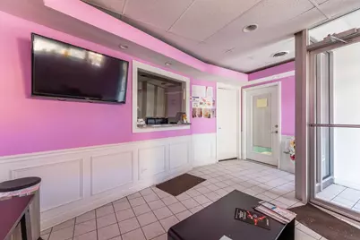 2832 N Milwaukee Avenue, Chicago, IL 60618 - Photo 3