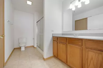 881 N Swift Road #203, Addison, IL 60101 - Photo 17