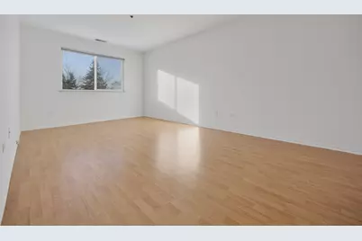 881 N Swift Road #203, Addison, IL 60101 - Photo 15